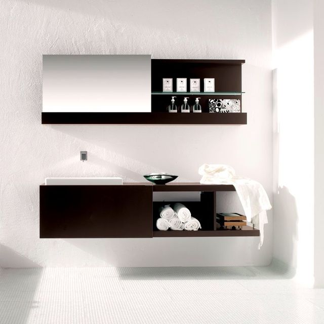 BATHROOM UNIT